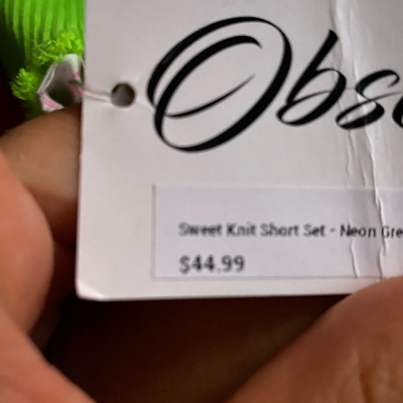 Off the shoulder 2 piece neon set - Picture 2 of 2